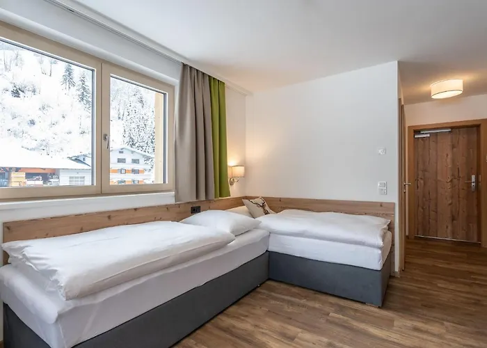 Chalet In Near Lift And Sauna *