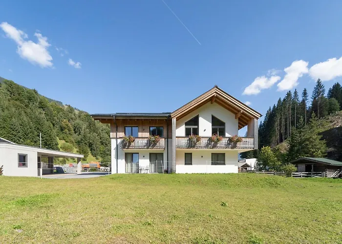 In Near Lift And Sauna * Saalbach-Hinterglemm