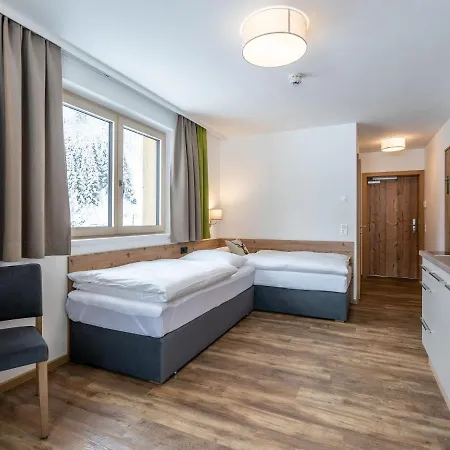 With Sauna And Jokercard In Summer Chalet Saalbach-Hinterglemm